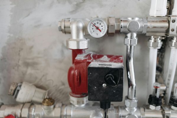 Energie-efficiëntie verhogen: De voordelen van een buffervat in combinatie met een warmtepomp